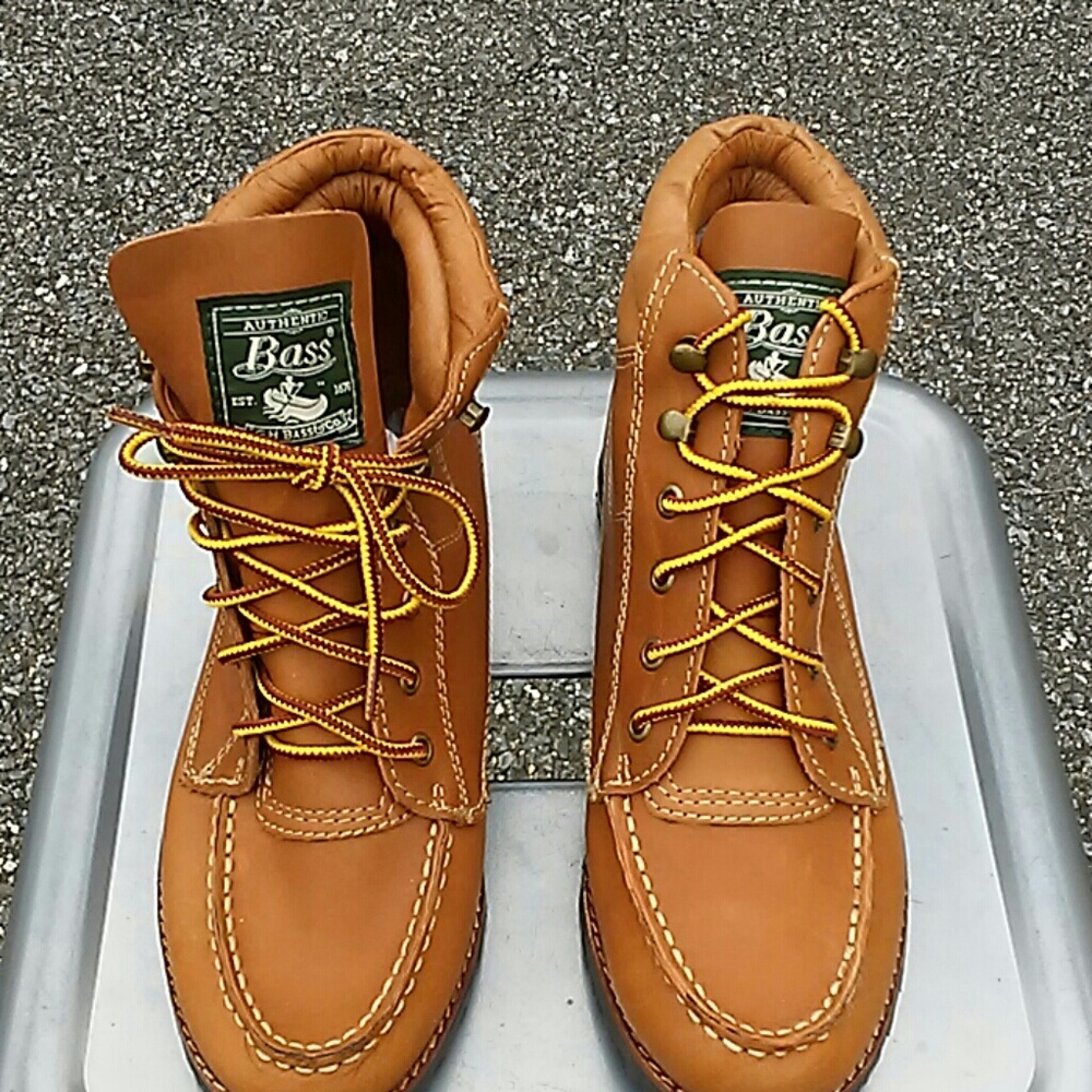 Bass boot
